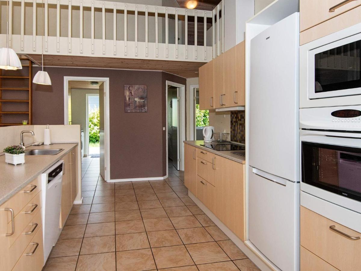 12 Person Holiday Home In Aabenraa Loddenhoj Exterior photo
