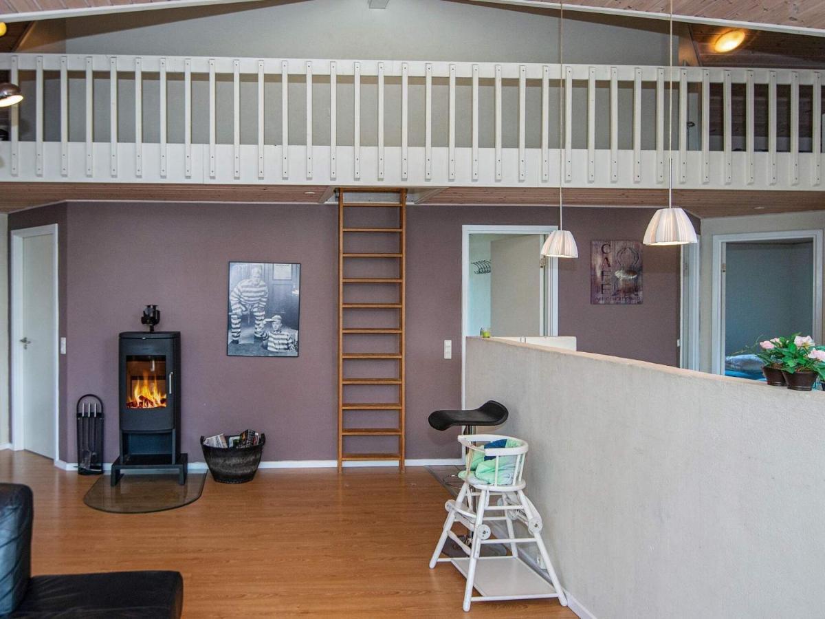 12 Person Holiday Home In Aabenraa Loddenhoj Exterior photo