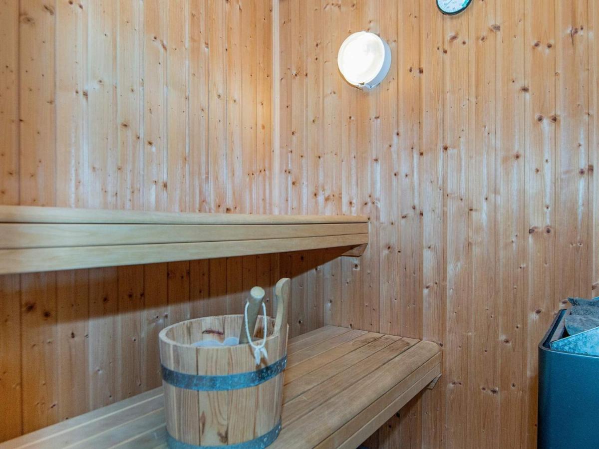 12 Person Holiday Home In Aabenraa Loddenhoj Exterior photo