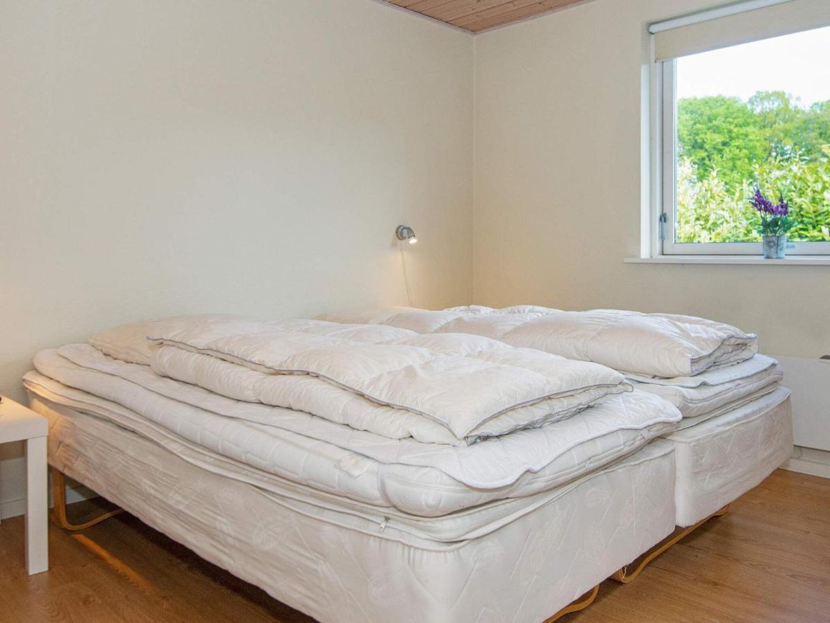 12 Person Holiday Home In Aabenraa Loddenhoj Exterior photo